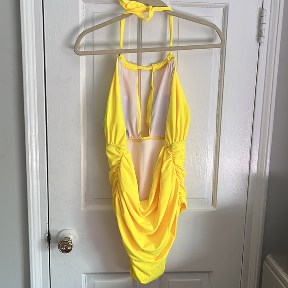 BRAND NEW, NEVER WORN SHEIN bright yellow one piece - Picture 2 of 2